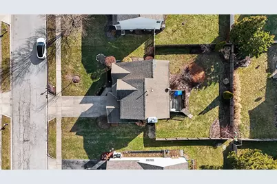 8484 Payson Drive, Lewis Center, OH 43035 - Photo 33