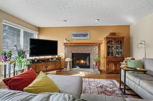 8484 Payson Dr, Lewis Center, OH 43035 - Photo 13