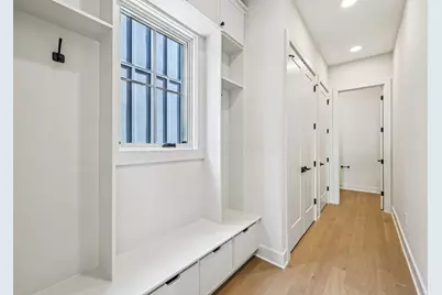 2822 Kobuk Drive, Columbus, OH 43228 - Photo 25