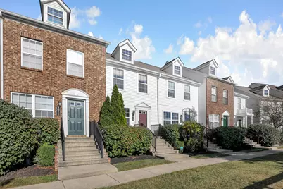 1010 Hartford Village Boulevard, Columbus, OH 43228 - Photo 3