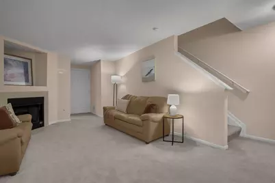 1010 Hartford Village Boulevard, Columbus, OH 43228 - Photo 27