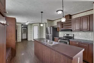 14753 State Route 37 E, Crooksville, OH 43731 - Photo 13