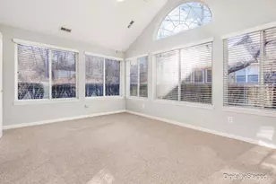 2103 Valentina Ln, Newark, OH 43055 - Photo 25