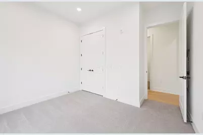 270 Dickenson Street #302, Columbus, OH 43215 - Photo 29