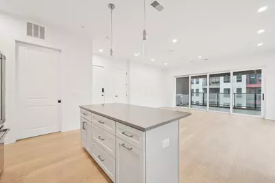 270 Dickenson Street #302, Columbus, OH 43215 - Photo 9