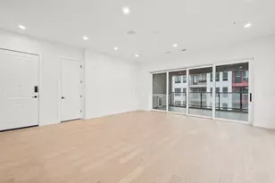 270 Dickenson St, Columbus, OH 43215 - Photo 9