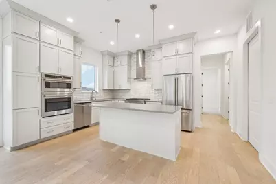 270 Dickenson Street #302, Columbus, OH 43215 - Photo 3