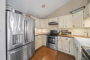 3721 Holly St, Grove City, OH 43123 - Photo 7