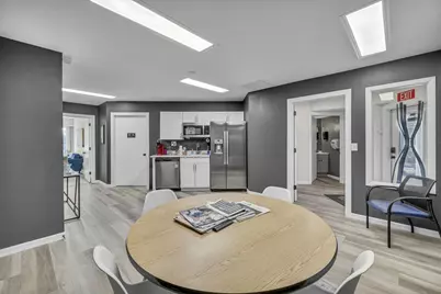 1824 E Broad Street #A, Columbus, OH 43203 - Photo 9