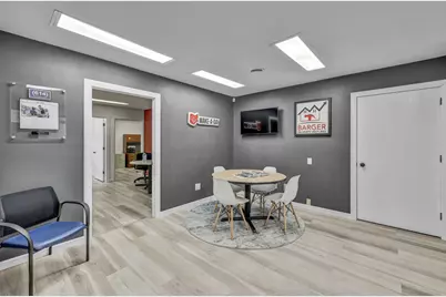 1824 E Broad Street #B, Columbus, OH 43203 - Photo 11