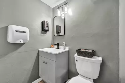 1824 E Broad Street #B, Columbus, OH 43203 - Photo 19