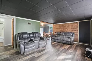 1030 3rd St, Logan, OH 43138 - Photo 5