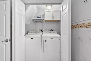 1055 Wilson Ave, Columbus, OH 43206 - Photo 23