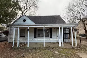 2411 Lindale Rd, Columbus, OH 43224 - Photo 1