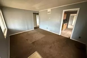 2411 Lindale Rd, Columbus, OH 43224 - Photo 3