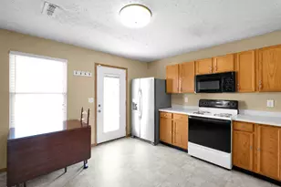 3688 Tea Party Pl, Columbus, OH 43207 - Photo 15