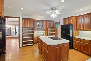 6035 Winnebago St, Grove City, OH 43123 - Photo 23