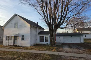 107 E N St, Hebron, OH 43025 - Photo 1