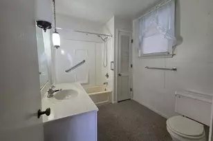 107 E N St, Hebron, OH 43025 - Photo 11