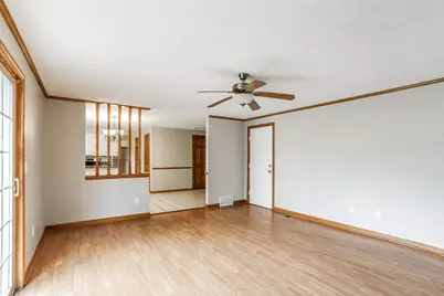 9656 Meadow Wood Drive, Pickerington, OH 43147 - Photo 3