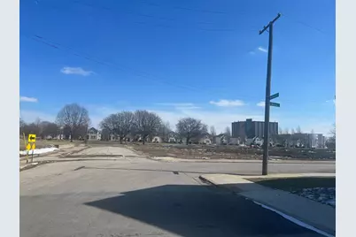 915 Old Leonard Avenue, Columbus, OH 43203 - Photo 5