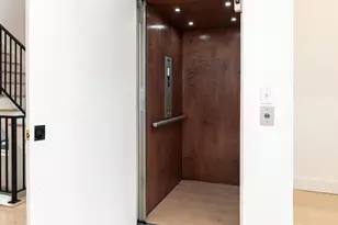 564 Lathrop St, Columbus, OH 43206 - Photo 13