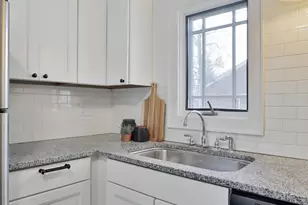 435 E Beaumont Rd, Columbus, OH 43214 - Photo 15