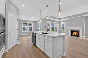 627 Satori Ln, Lewis Center, OH 43035 - Photo 5