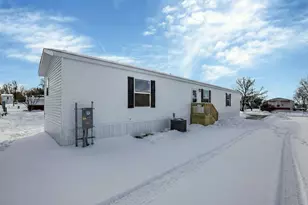 1330 Hanover Rd, Delaware, OH 43015 - Photo 1