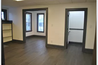 3711 Broadway, Grove City, OH 43123 - Photo 9