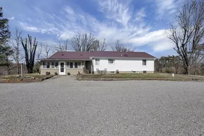 26039 State Route 180, Rockbridge, OH 43149 - Photo 15