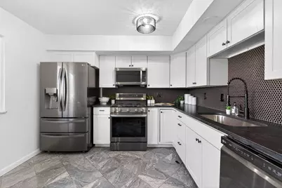 6416 Faircrest Road, Columbus, OH 43229 - Photo 9