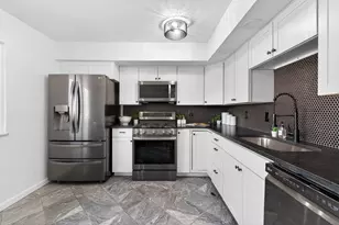 6416 Faircrest Rd, Columbus, OH 43229 - Photo 9