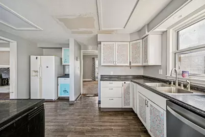 604 S Detroit Street S, Bellefontaine, OH 43311 - Photo 25