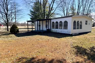 8017 Hamilton St, Washington Court House, OH 43160 - Photo 3