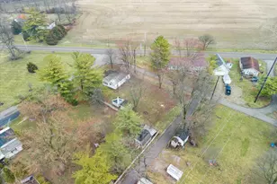 8017 Hamilton St, Washington Court House, OH 43160 - Photo 23