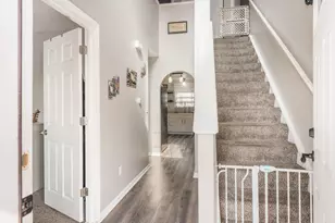102 Parkdale Dr, Johnstown, OH 43031 - Photo 3