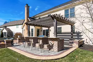 8118 Saybrook Dr, Westerville, OH 43082 - Photo 43