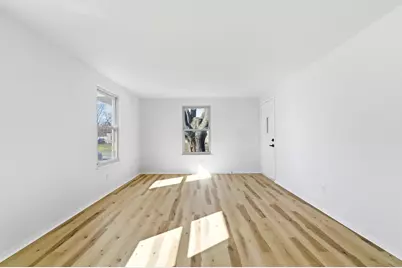 1884 Barnett Court W, Columbus, OH 43227 - Photo 11