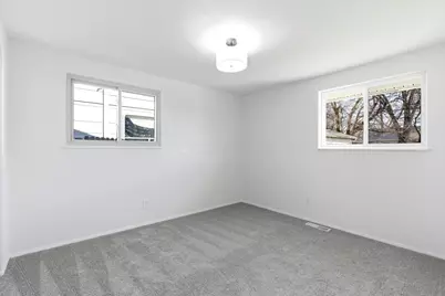 1884 Barnett Court W, Columbus, OH 43227 - Photo 23