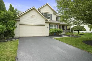 6351 Beaumont Square, Lewis Center, OH 43035 - Photo 3