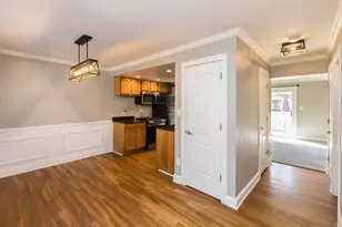 2559 Olde Hill Ct S, Columbus, OH 43221 - Photo 5