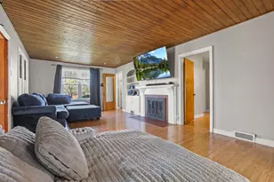 56 N High St, Jackson, OH 45640 - Photo 9