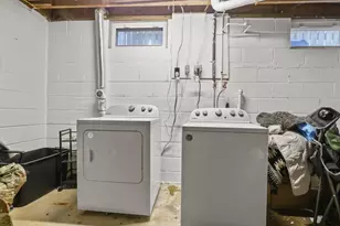 56 N High St, Jackson, OH 45640 - Photo 37