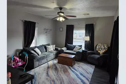 211 E Wapakoneta Street, Waynesfield, OH 45896 - Photo 17