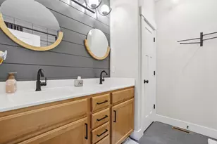 14103 SW Sunladen Dr SW, Reynoldsburg, OH 43068 - Photo 33