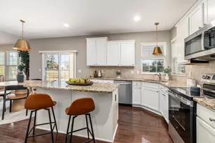 8366 Marwithe Pl, New Albany, OH 43054 - Photo 9