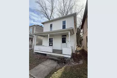 200 1/2 W Walnut Street, Mount Vernon, OH 43050 - Photo 1