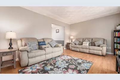 79 Lakeview Drive, Thornville, OH 43076 - Photo 5