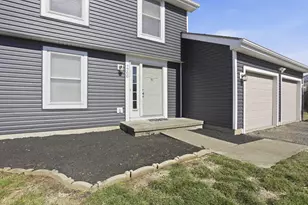 7700 Stow Acres Pl, Pickerington, OH 43147 - Photo 9